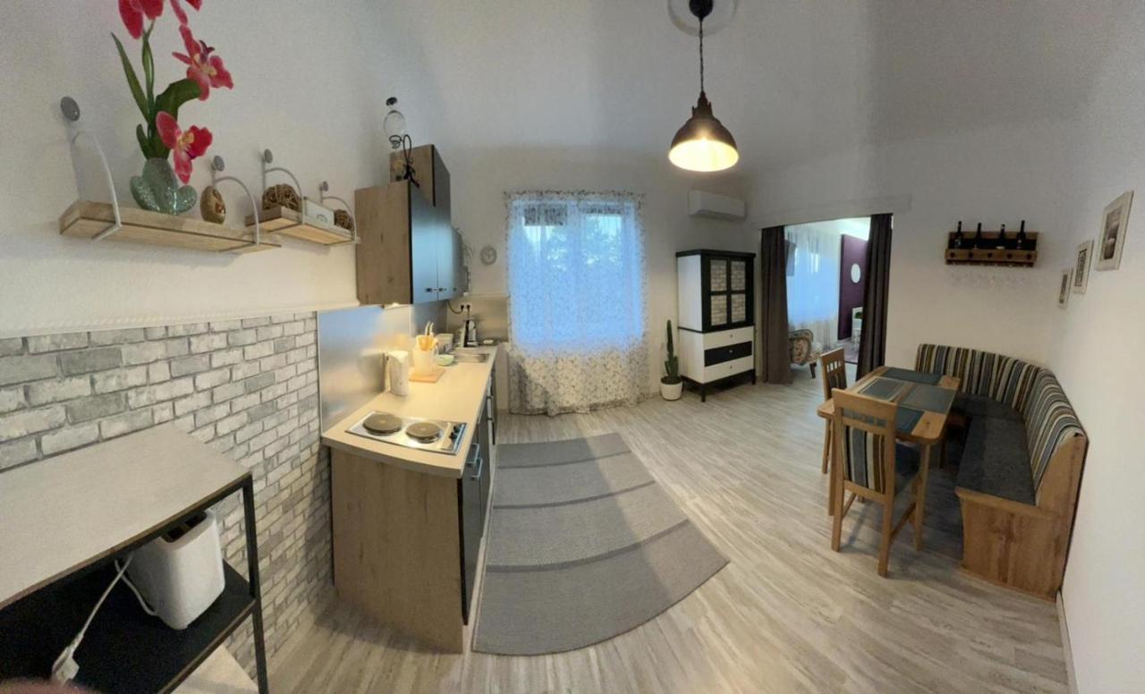 Appartment Rosengarten Baden bei Wien Zewnętrze zdjęcie