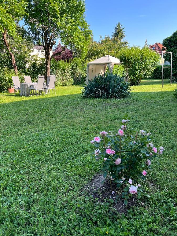 Appartment Rosengarten Baden bei Wien Zewnętrze zdjęcie